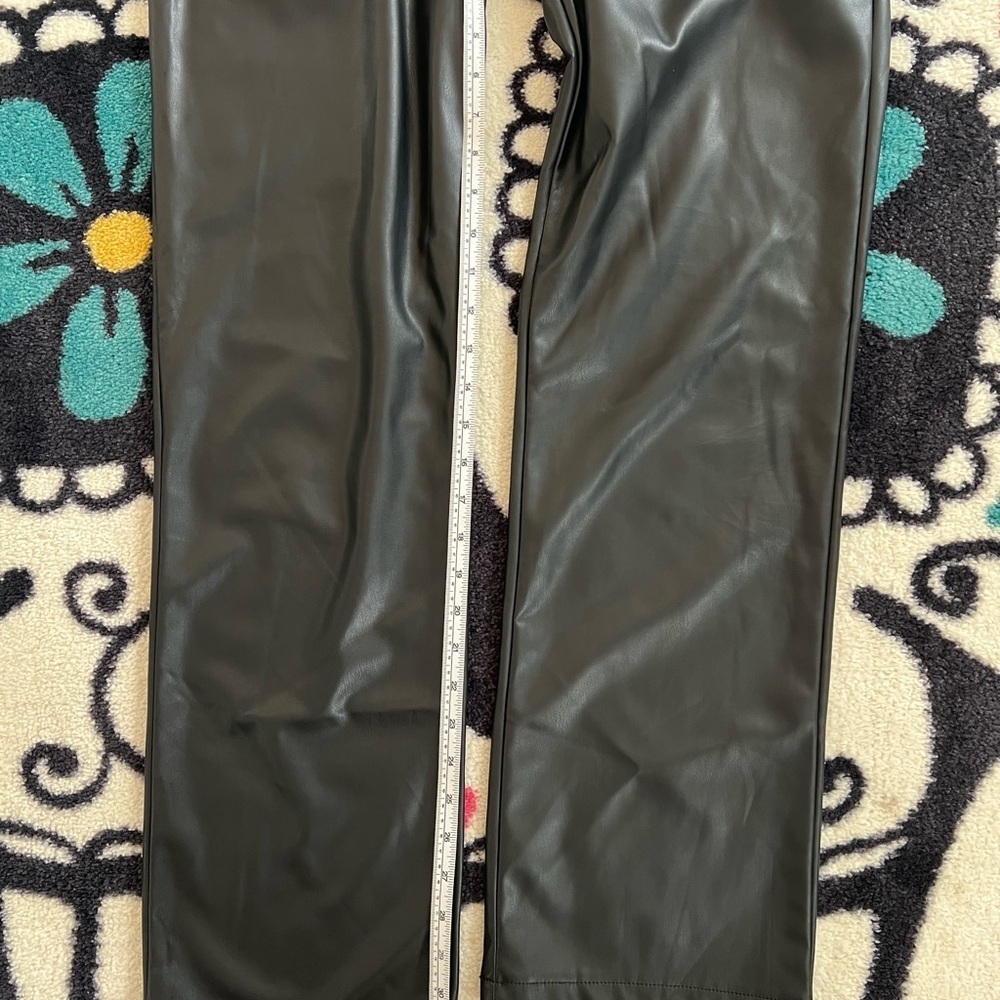 Topshop Faux Leather Straight Leg Pant Black Size 8 - Picture 13 of 14